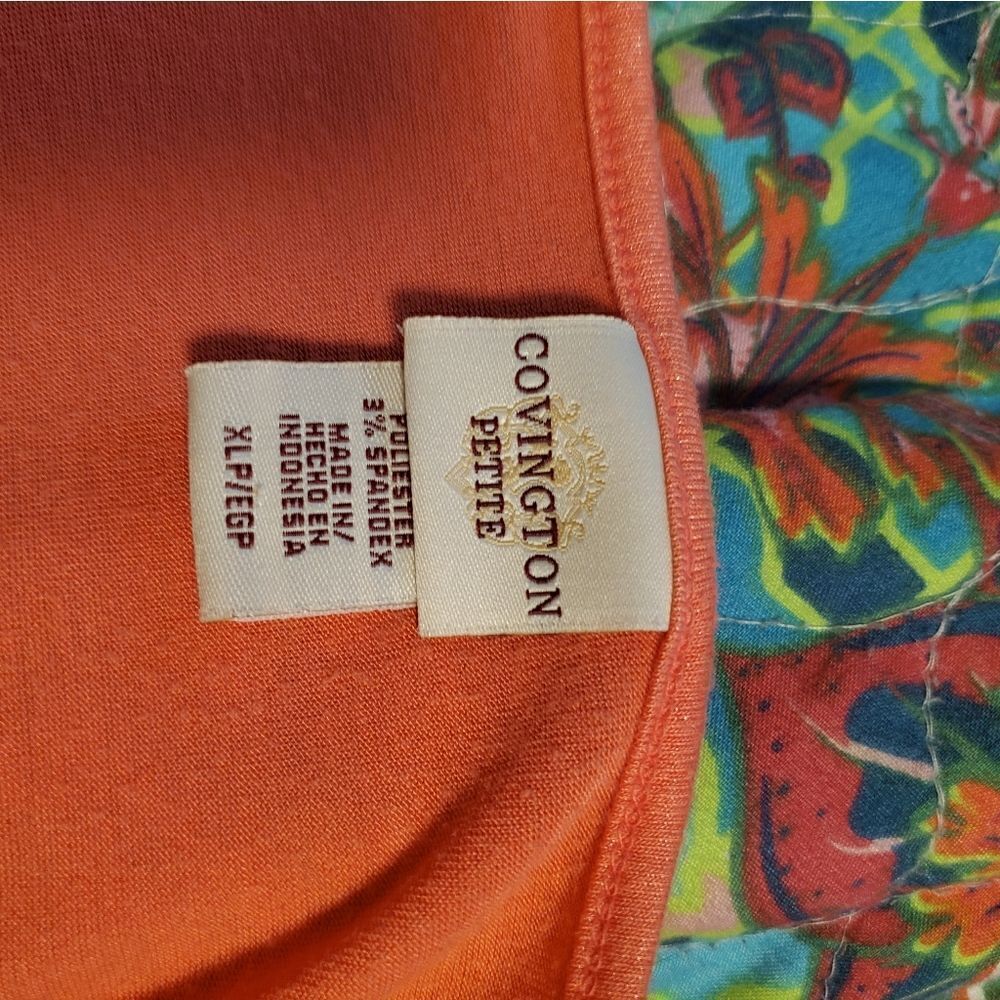 Womens XL Peach Top  - Picture 2 of 3